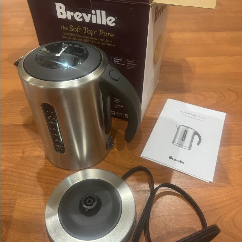 Breville Stainless Steel Electric Kettle in Silver and Black